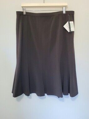 NWT Focus 2000 A-Line Women's Skirt Sz 18 Brown Flared Bottom Stretch Office